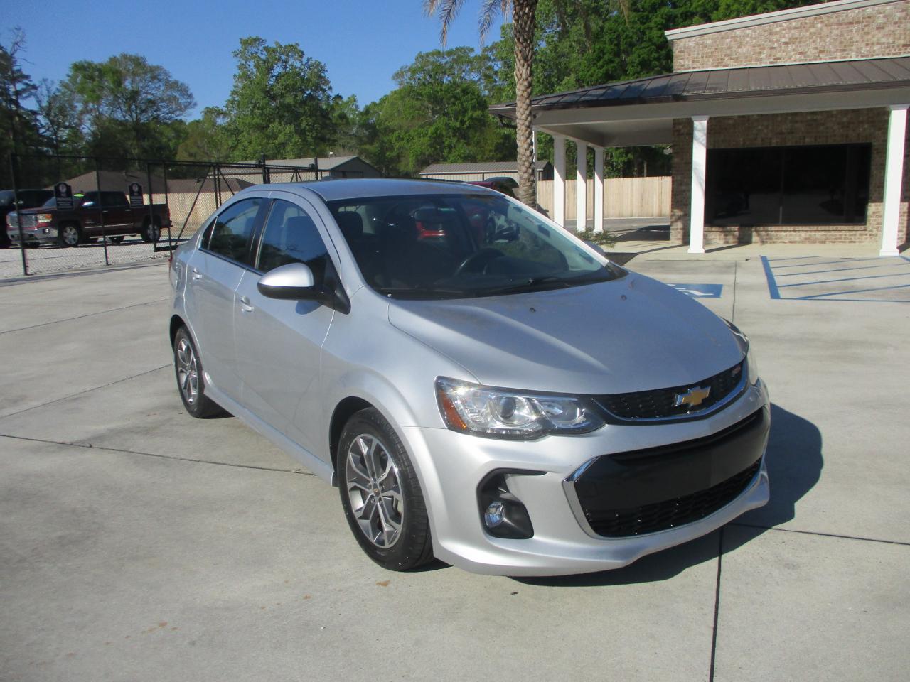 Chevrolet Sonic LT Auto Sedan 2017
