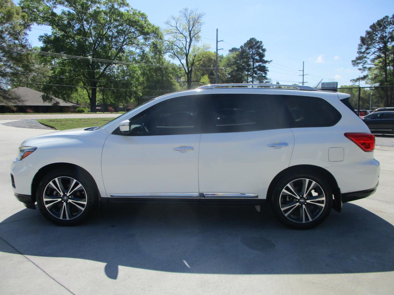 Nissan Pathfinder S 2WD 2018