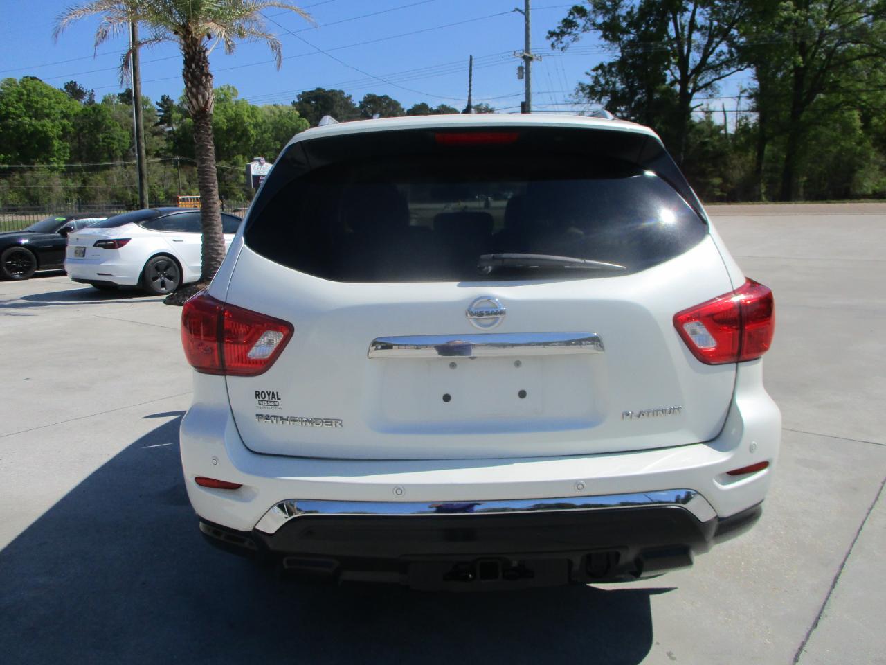 Nissan Pathfinder S 2WD 2018