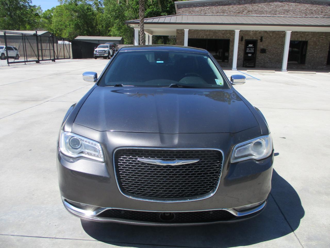 Chrysler 300 Limited RWD 2018
