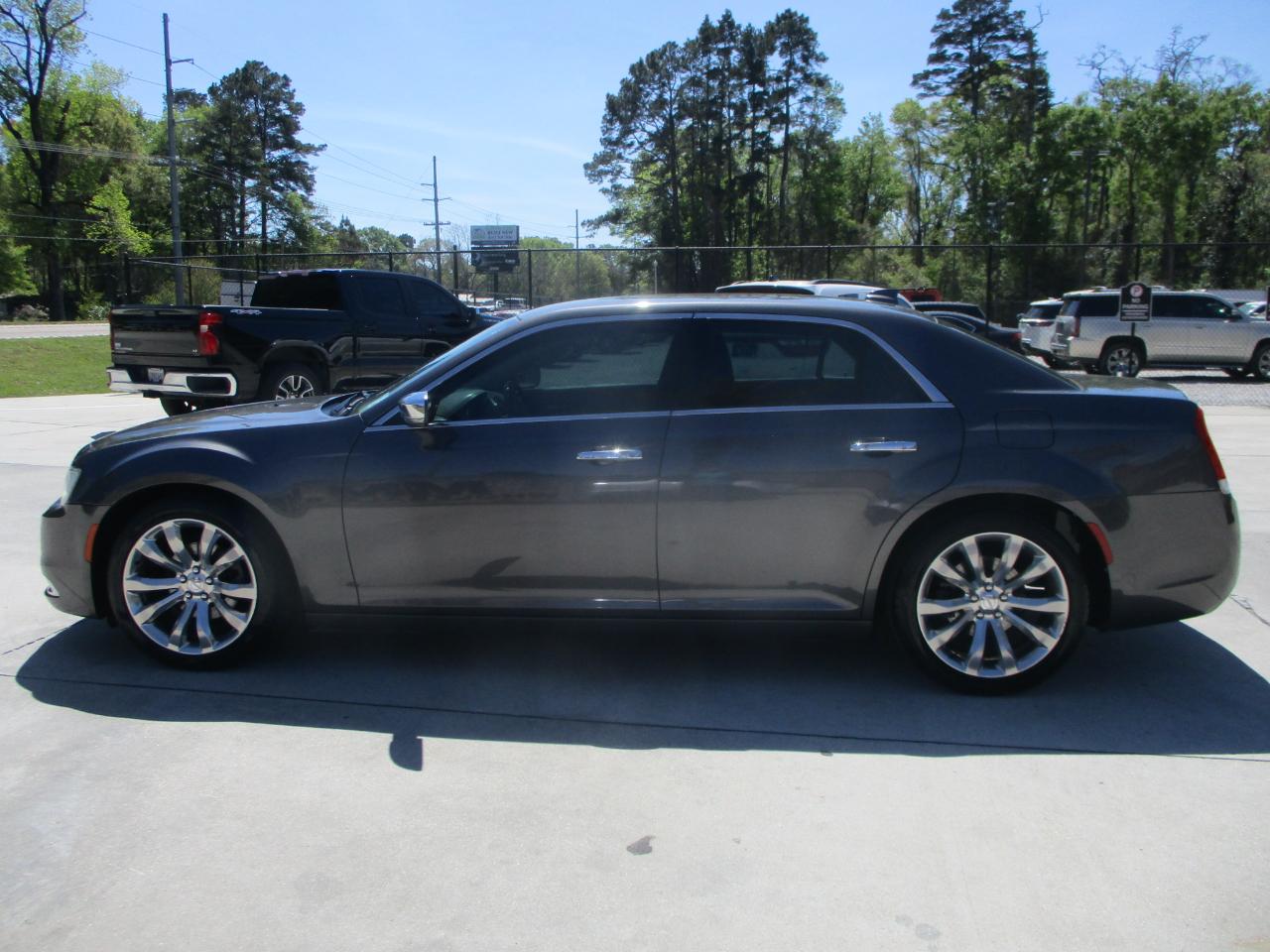 Chrysler 300 Limited RWD 2018