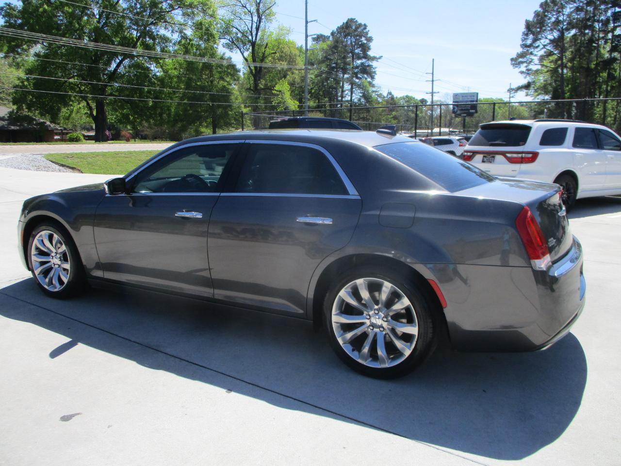 Chrysler 300 Limited RWD 2018