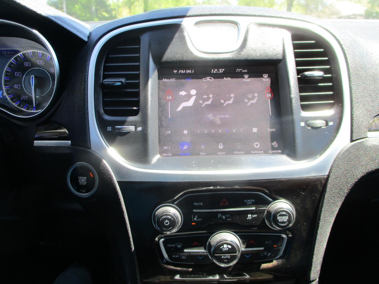 Chrysler 300 Limited RWD 2018