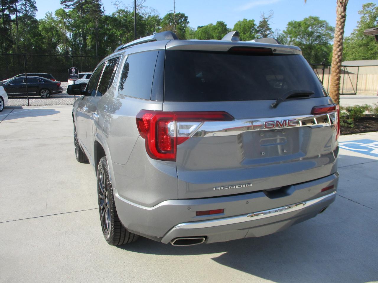 GMC Acadia Denali 2020