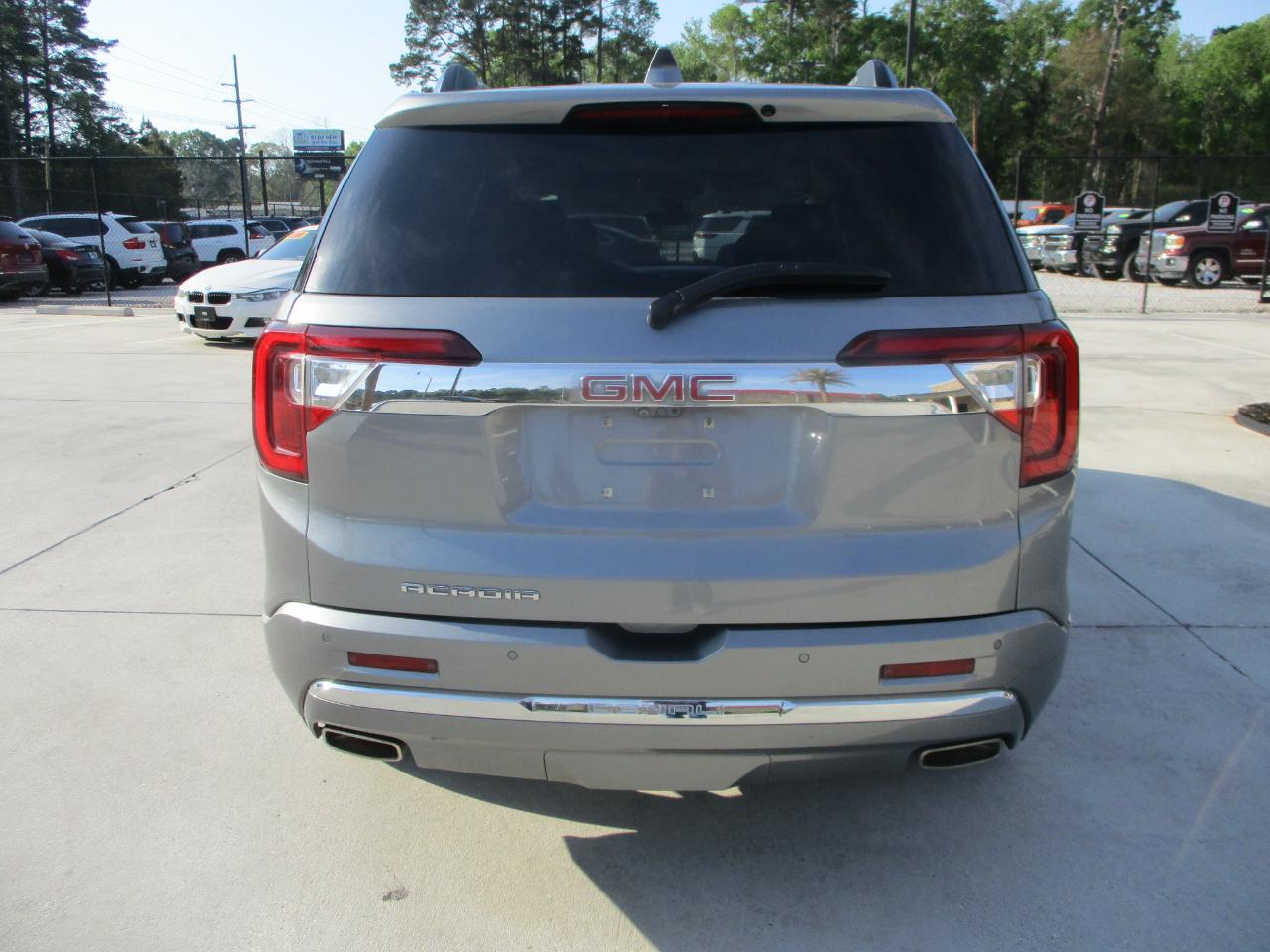 GMC Acadia Denali 2020