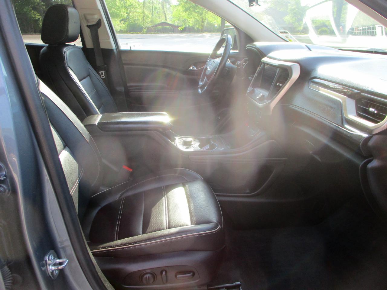 GMC Acadia Denali 2020