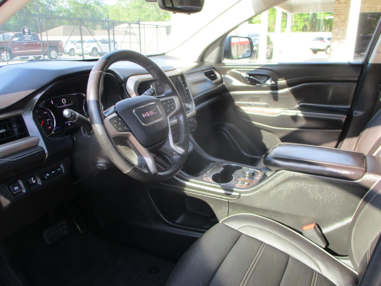 GMC Acadia Denali 2020