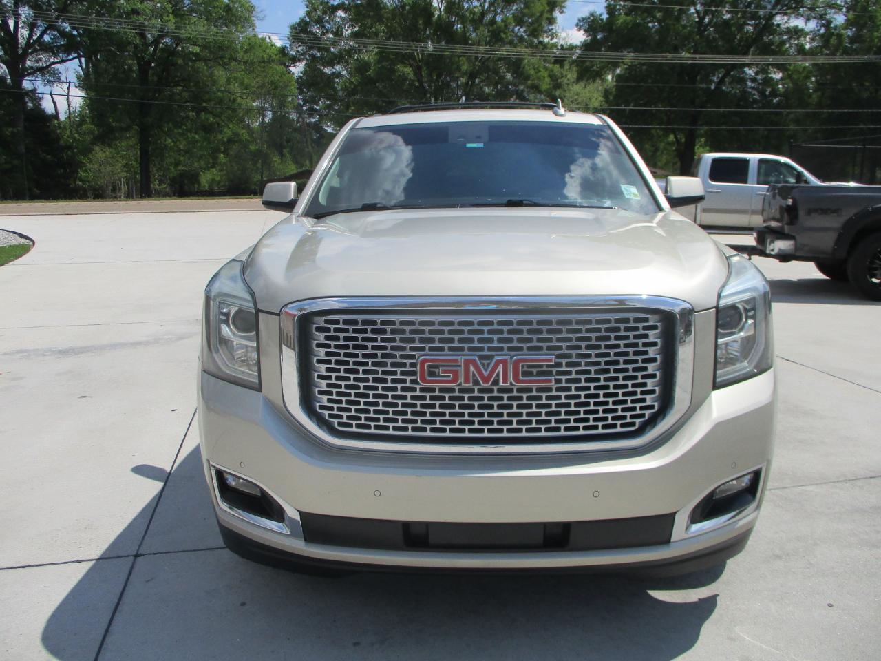 GMC Yukon Denali 2WD 2015