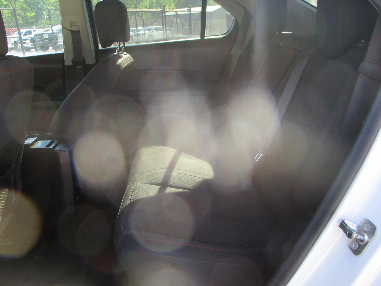 Chevrolet Equinox LS 2WD 2015