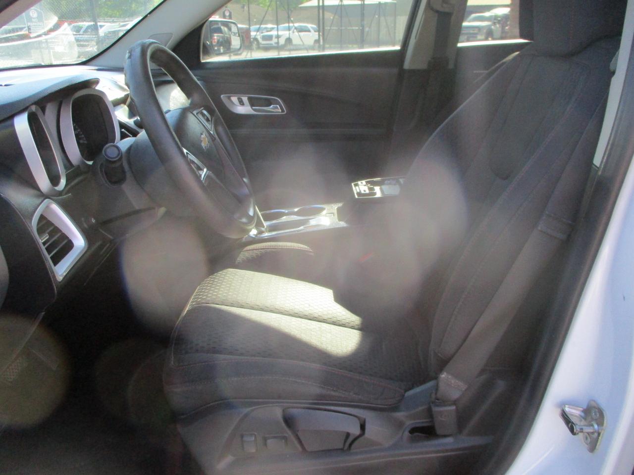 Chevrolet Equinox LS 2WD 2015