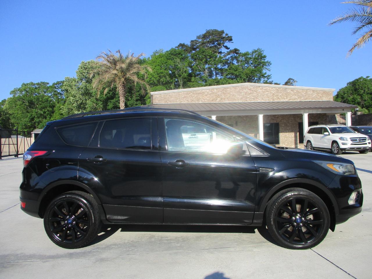 Ford Escape SE FWD 2017