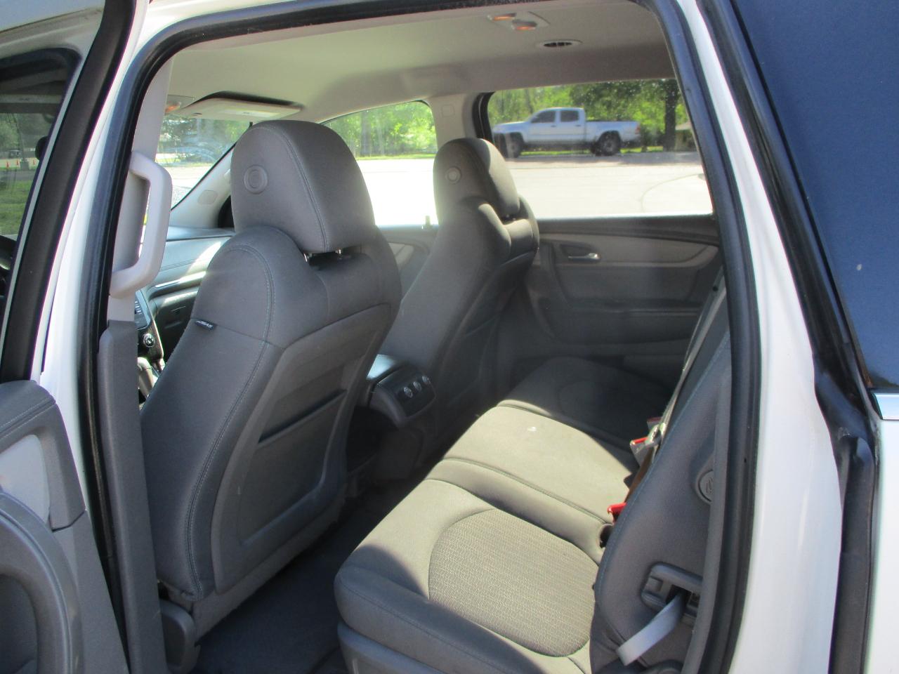 Chevrolet Traverse 1LT FWD 2014