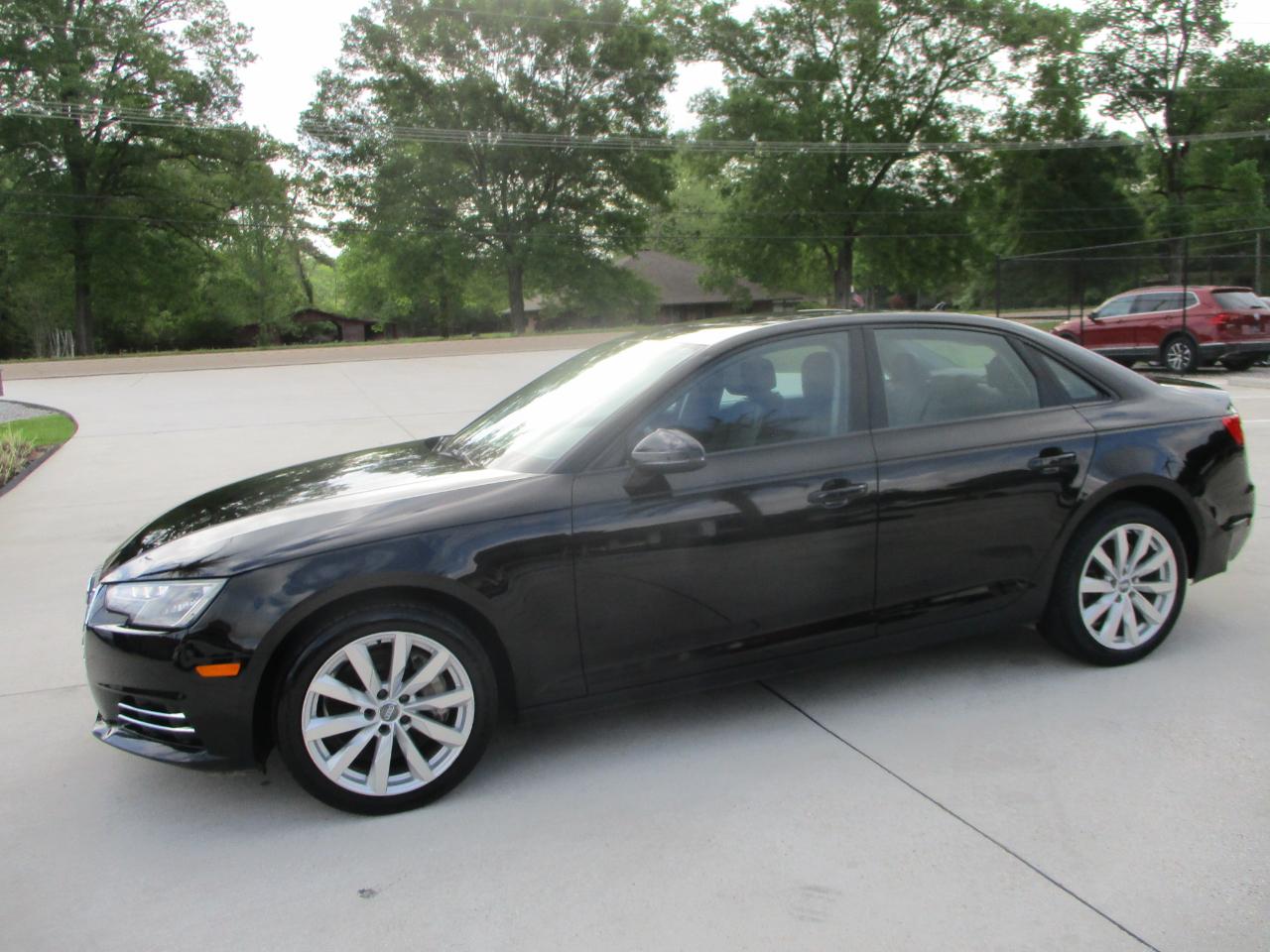 2017 Audi A4 2.0T Premium quattro Sedan