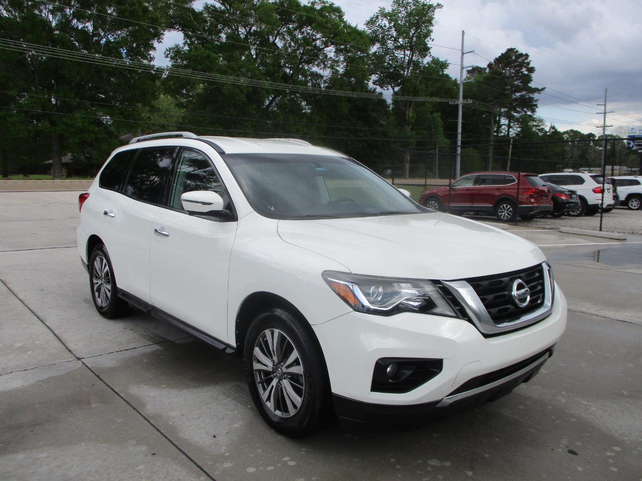 Nissan Pathfinder S 2WD 2019