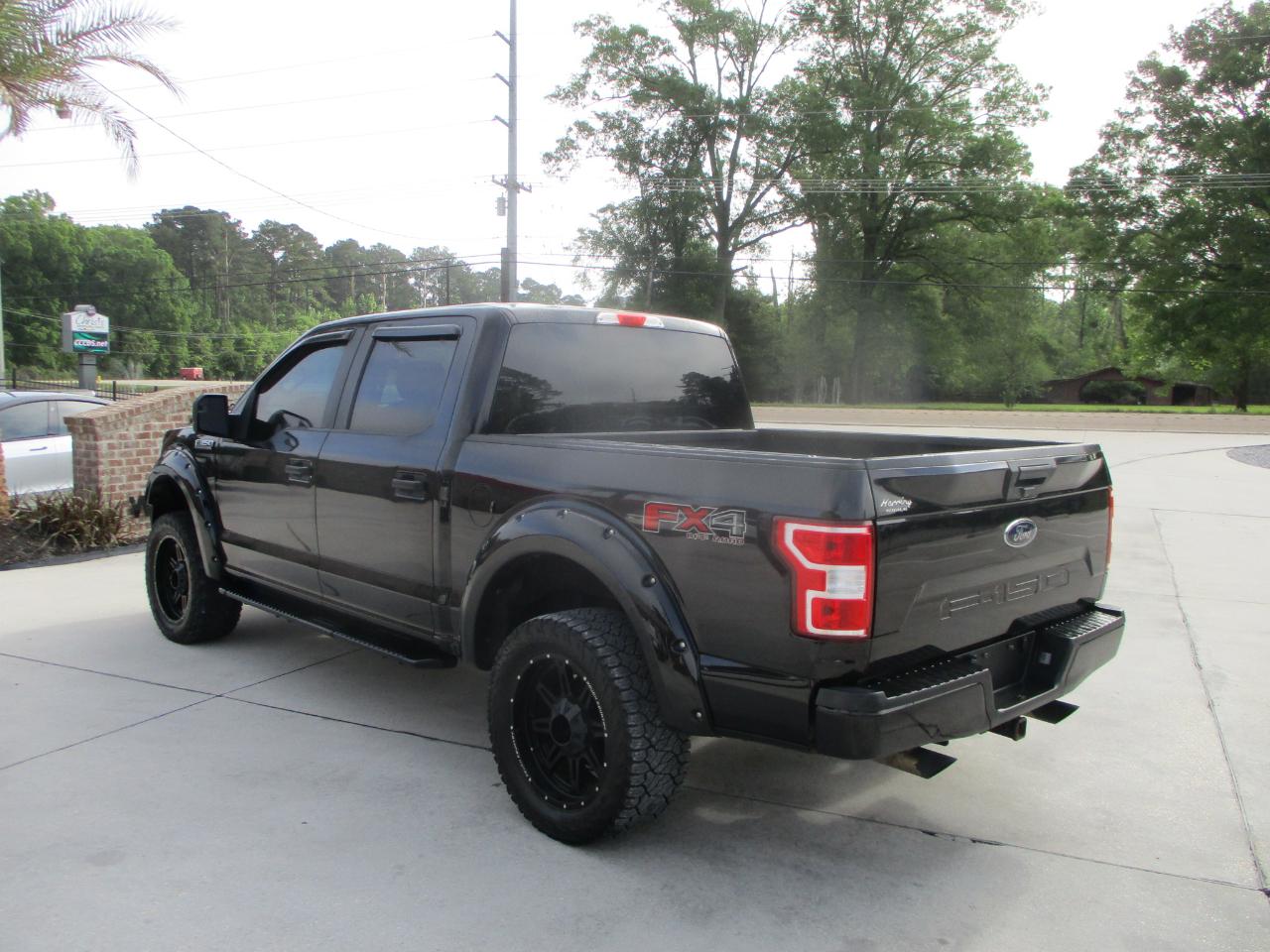 Ford F-150 XL SuperCrew 5.5-ft. Bed 4WD 2019