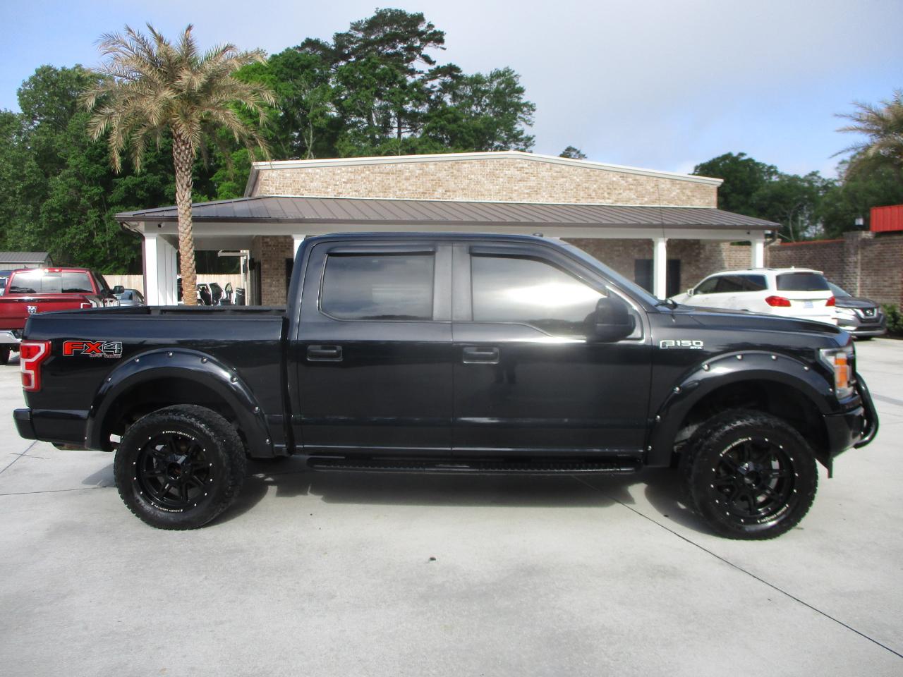 Ford F-150 XL SuperCrew 5.5-ft. Bed 4WD 2019