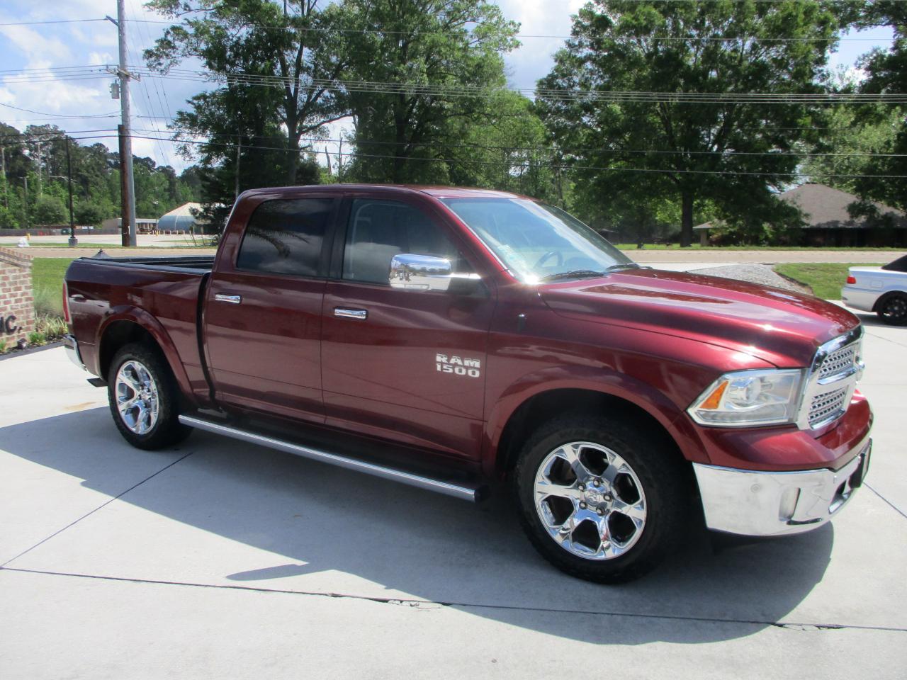 RAM 1500 Laramie Crew Cab SWB 2WD 2016