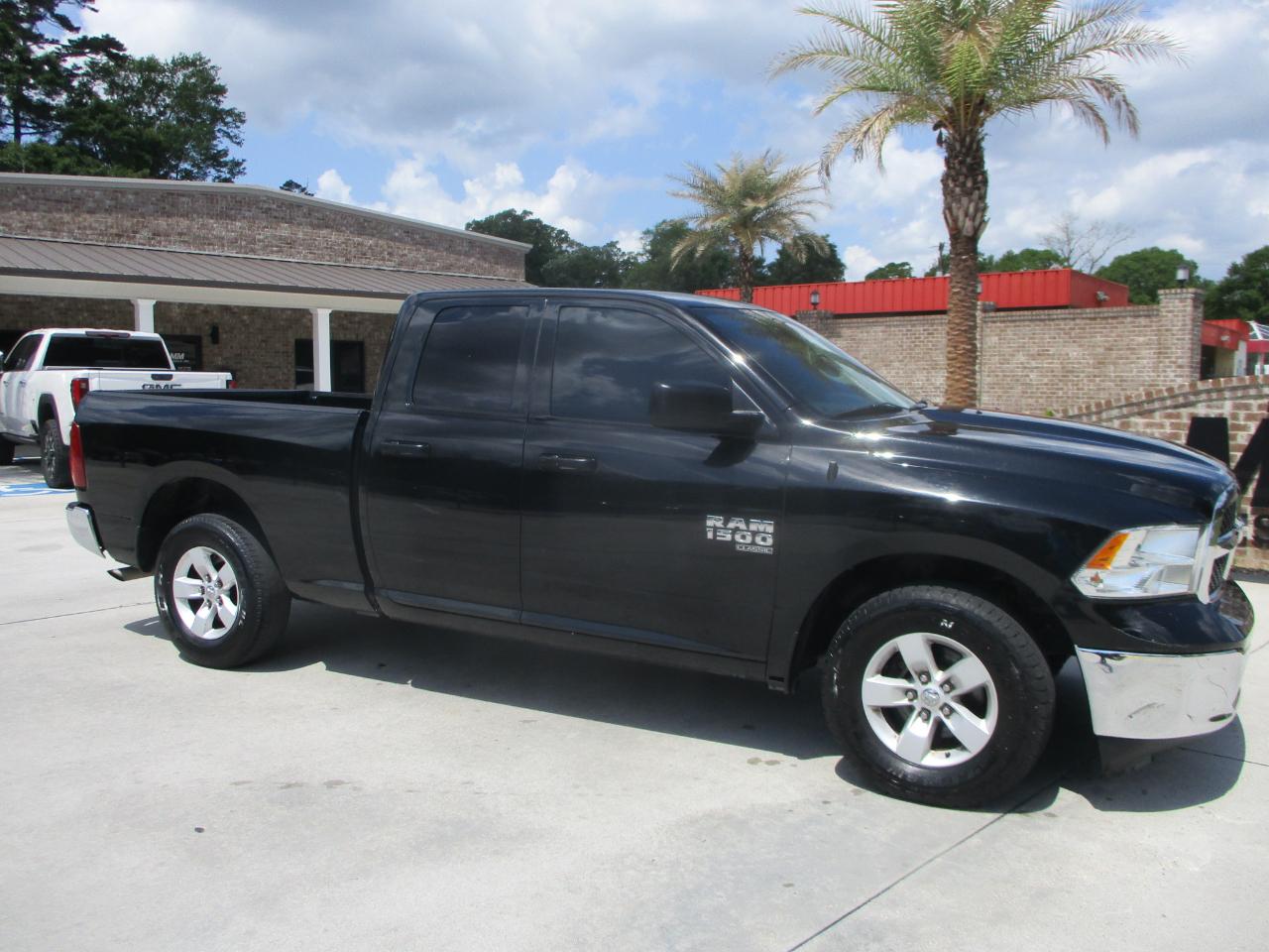 RAM 1500 Classic Tradesman Quad Cab 2WD 2021