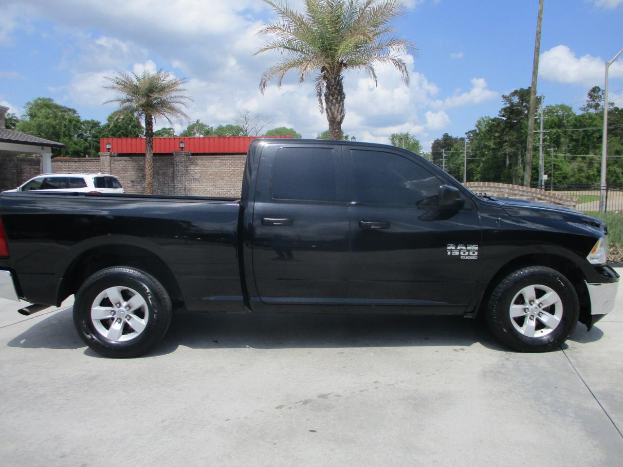 RAM 1500 Classic Tradesman Quad Cab 2WD 2021