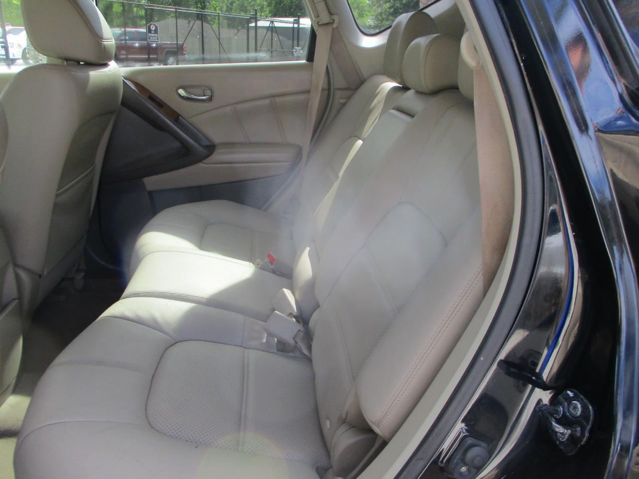 Nissan Murano LE 2014