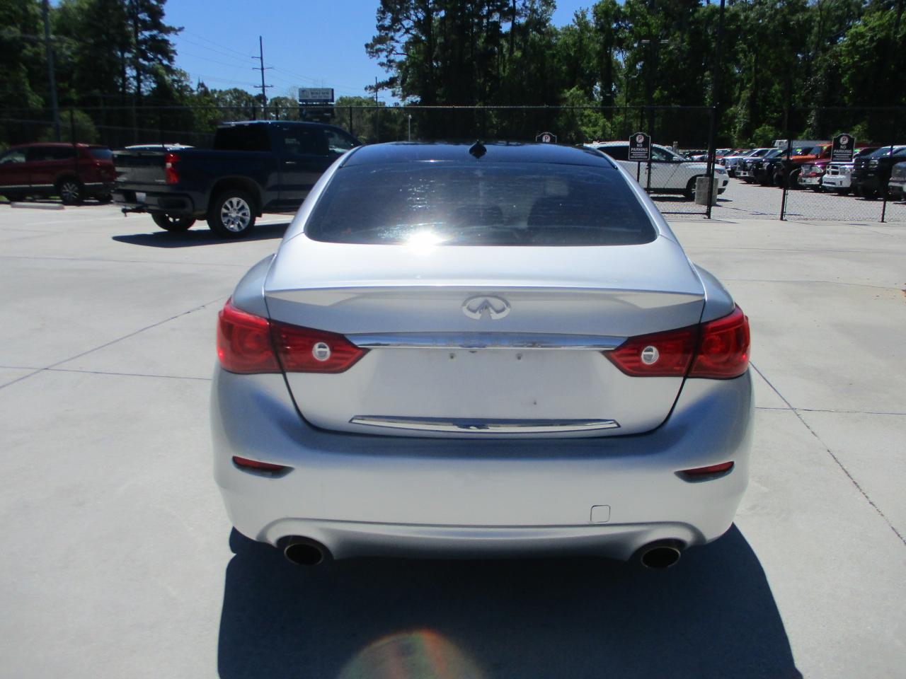 Infiniti Q50 Premium 2014