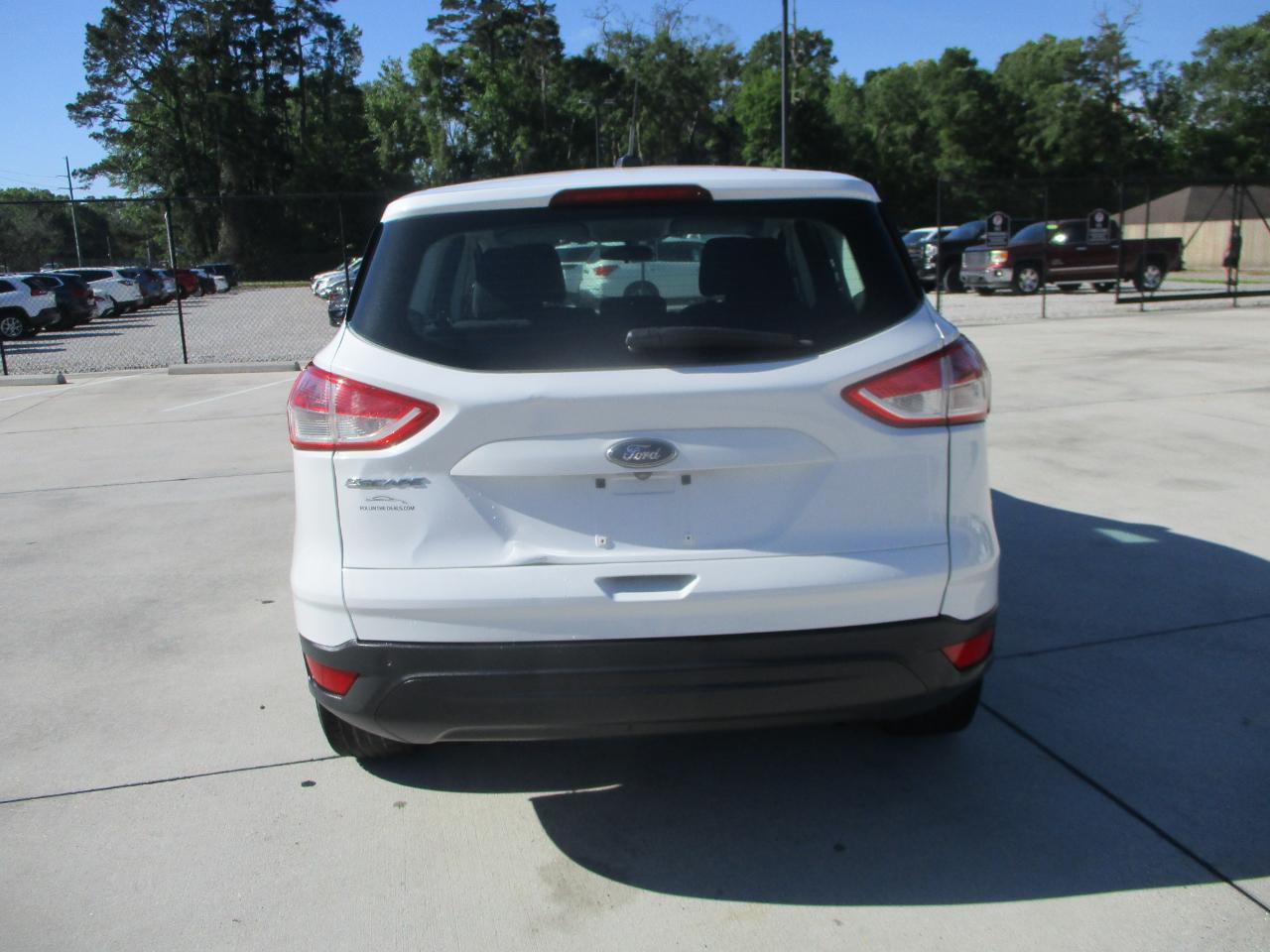 Ford Escape S FWD 2014