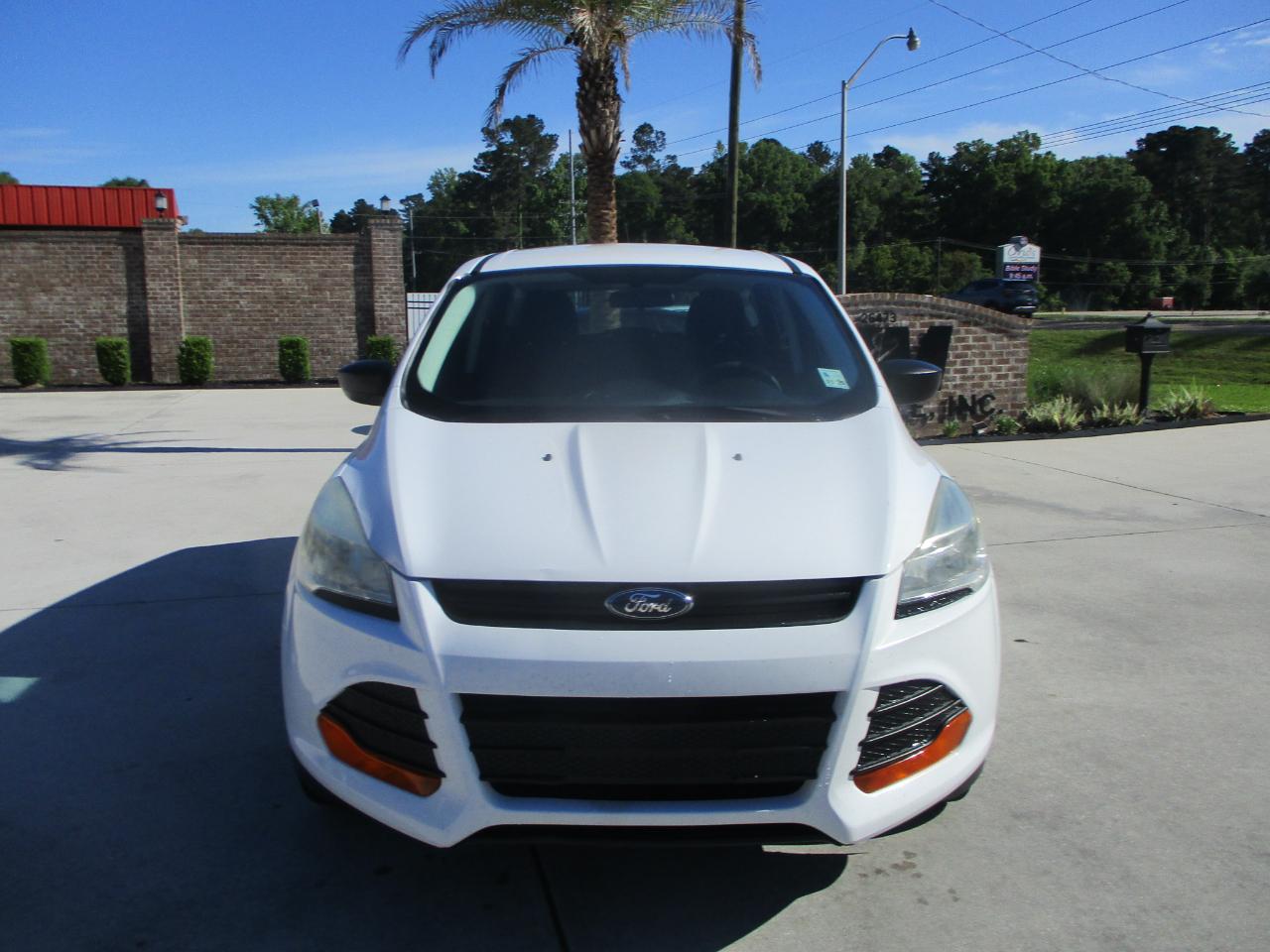 Ford Escape S FWD 2014