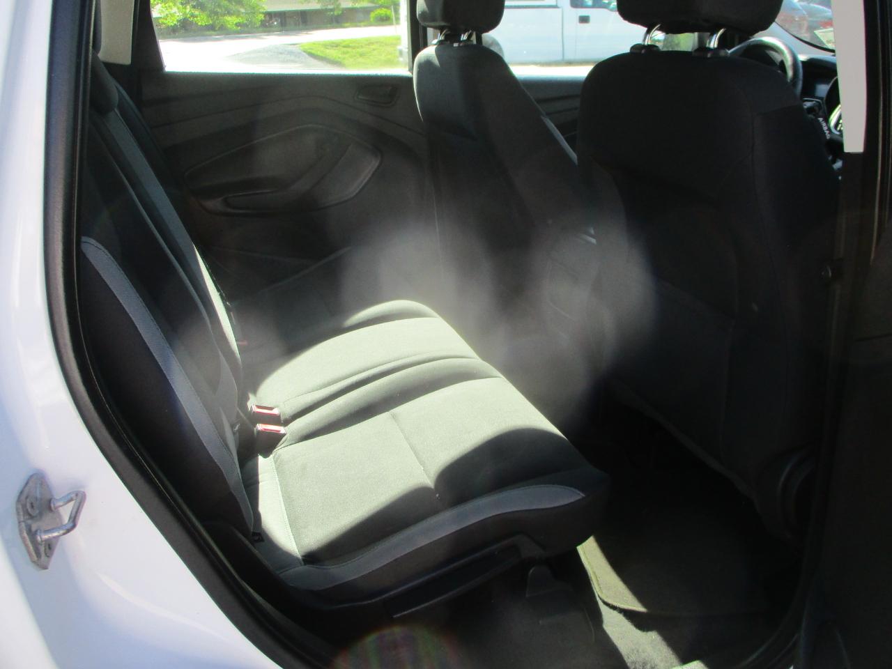 Ford Escape S FWD 2014