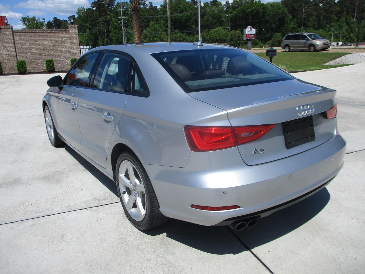 Audi A3 1.8T Premium FWD S tronic 2016