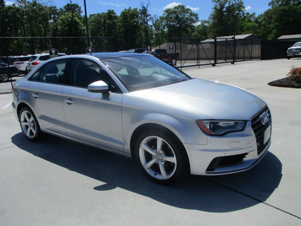 Audi A3 1.8T Premium FWD S tronic 2016