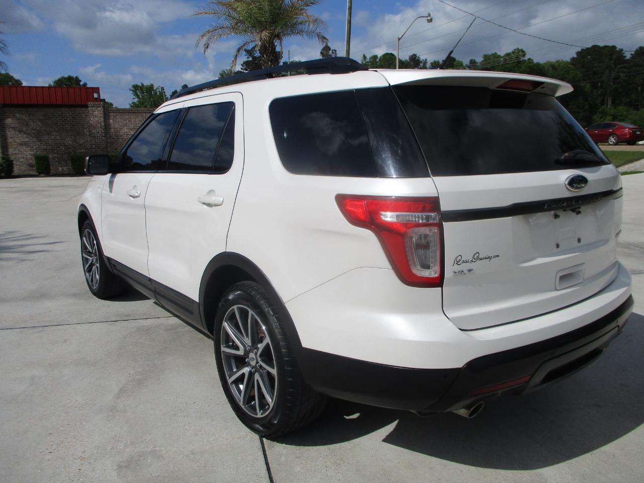 Ford Explorer XLT FWD 2015