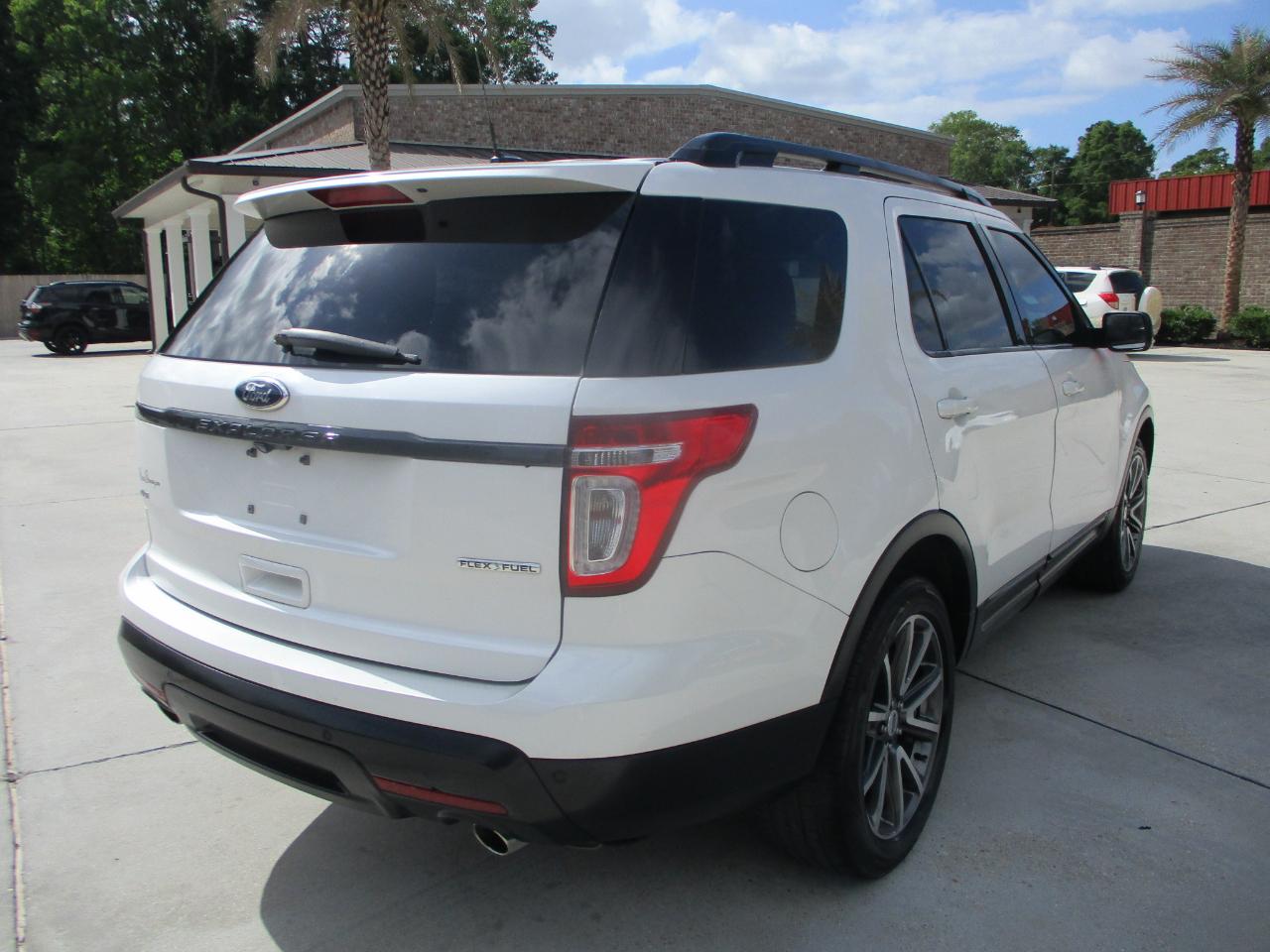 Ford Explorer XLT FWD 2015