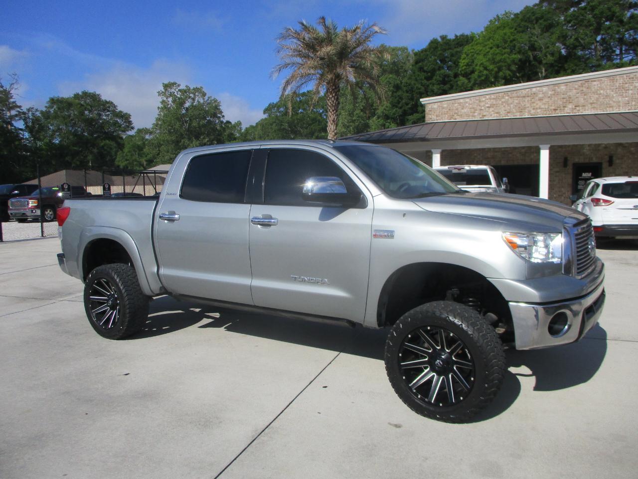 Toyota Tundra Limited 5.7L FFV CrewMax 4WD 2010