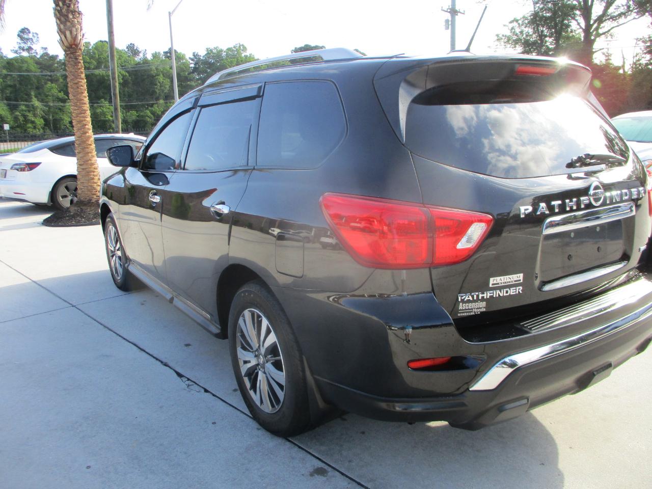 Nissan Pathfinder S 2WD 2018