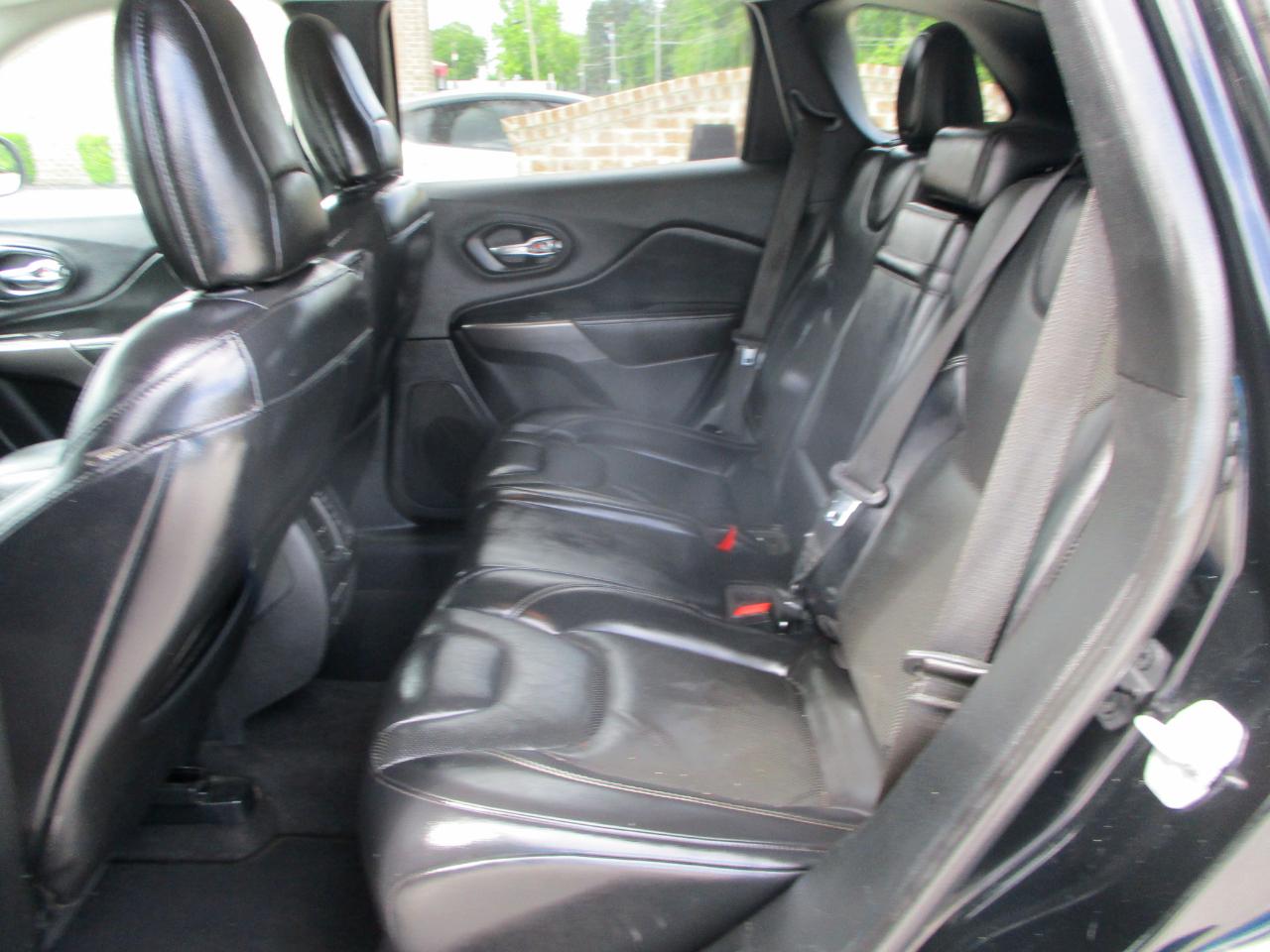 Jeep Cherokee Limited FWD 2019