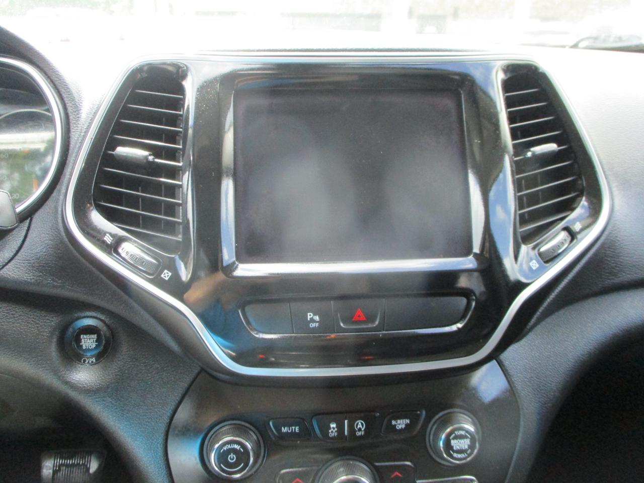 Jeep Cherokee Limited FWD 2019