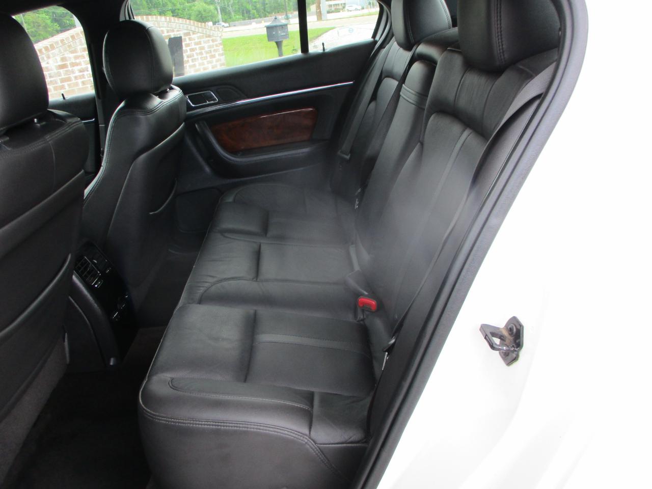 Lincoln MKS FWD 2014