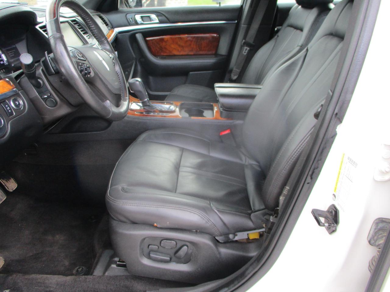 Lincoln MKS FWD 2014