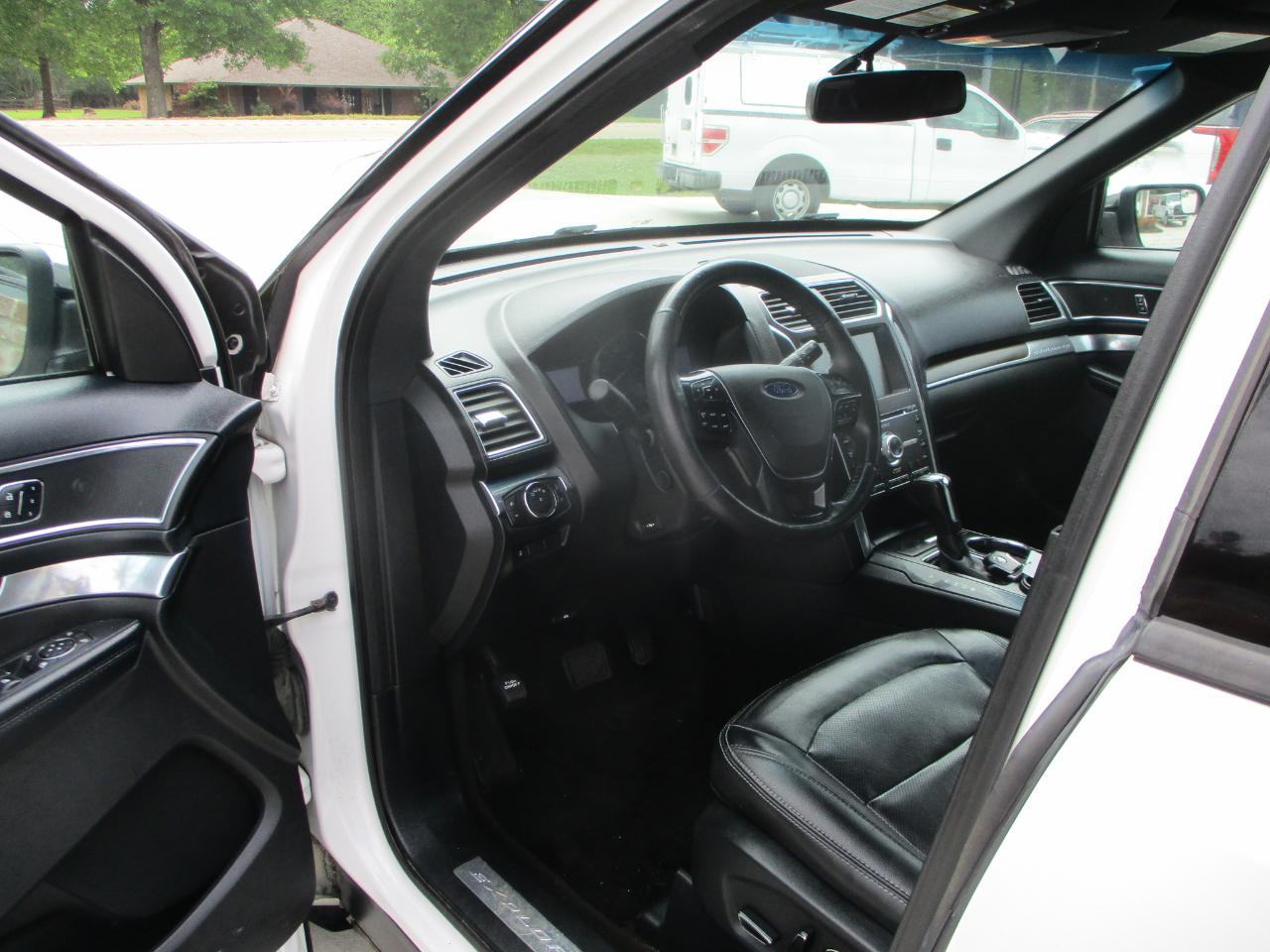 Ford Explorer Limited FWD 2016