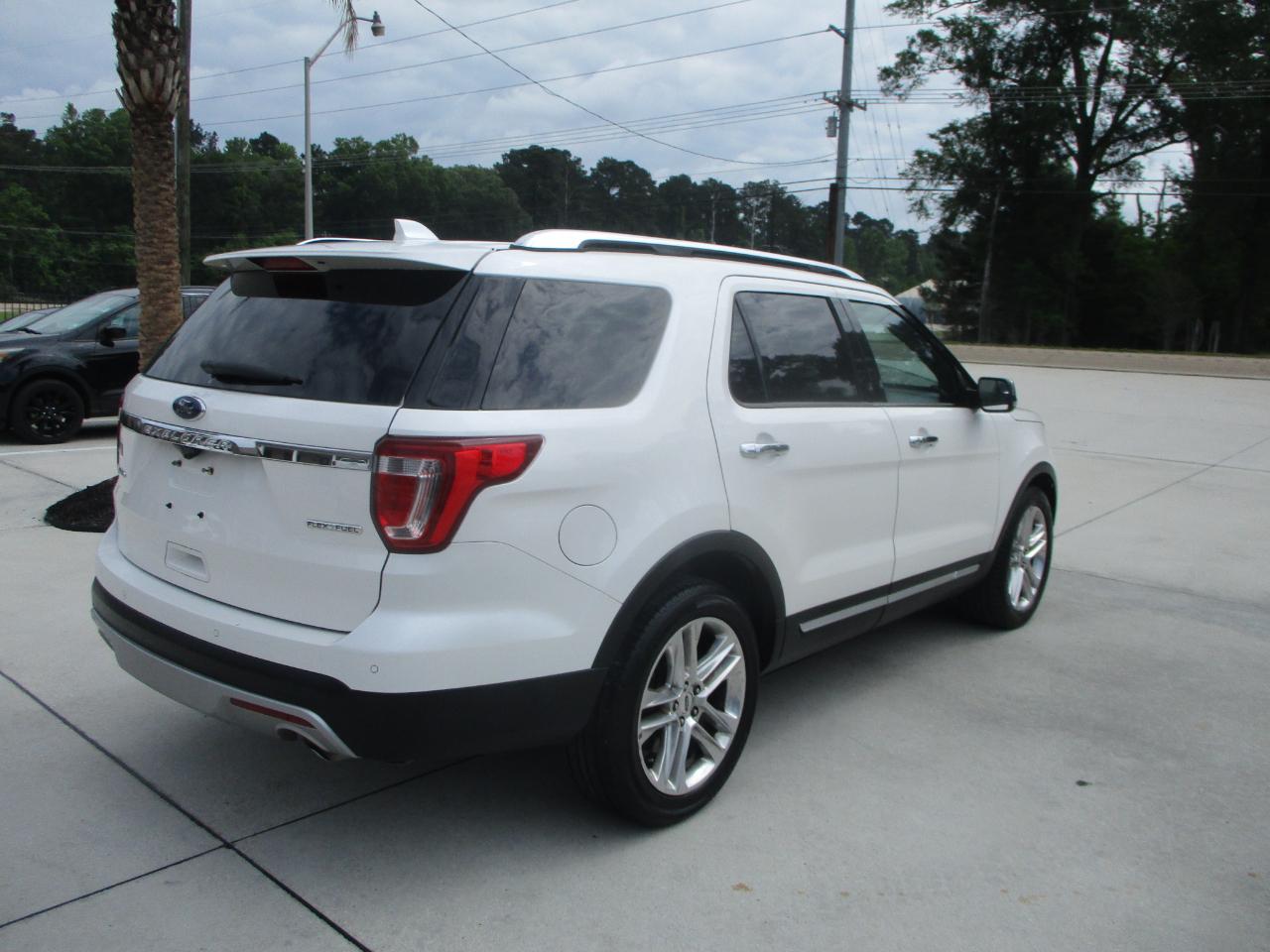 Ford Explorer Limited FWD 2016