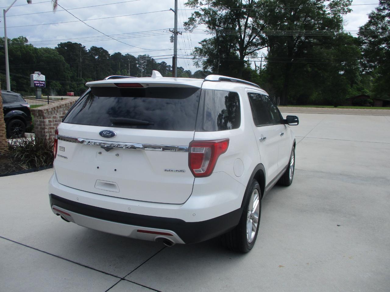 Ford Explorer Limited FWD 2016