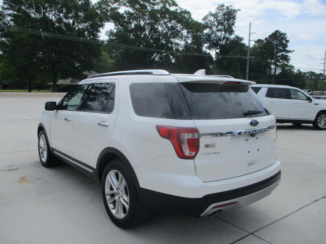 Ford Explorer Limited FWD 2016