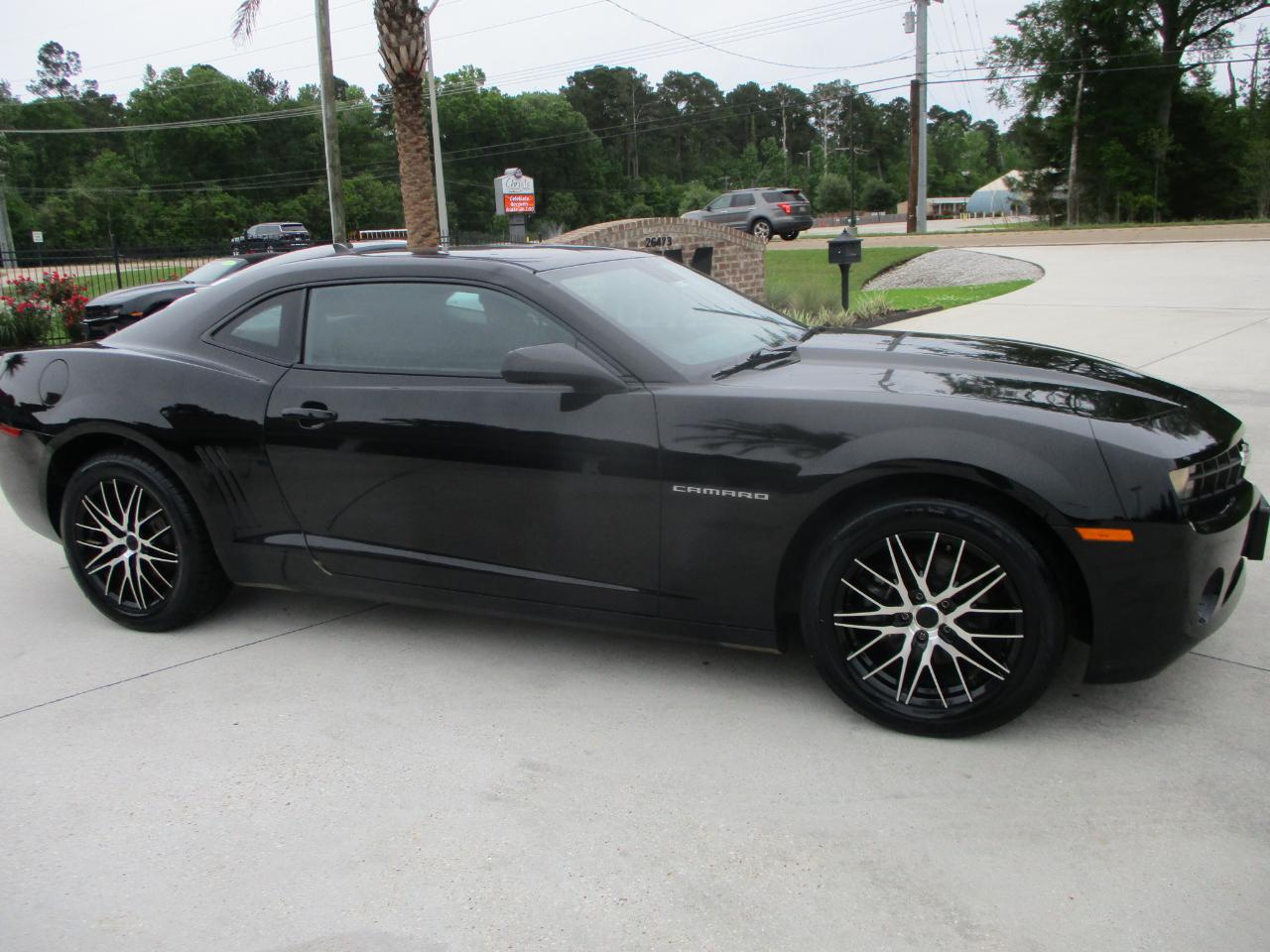 Chevrolet Camaro LS Coupe 2010