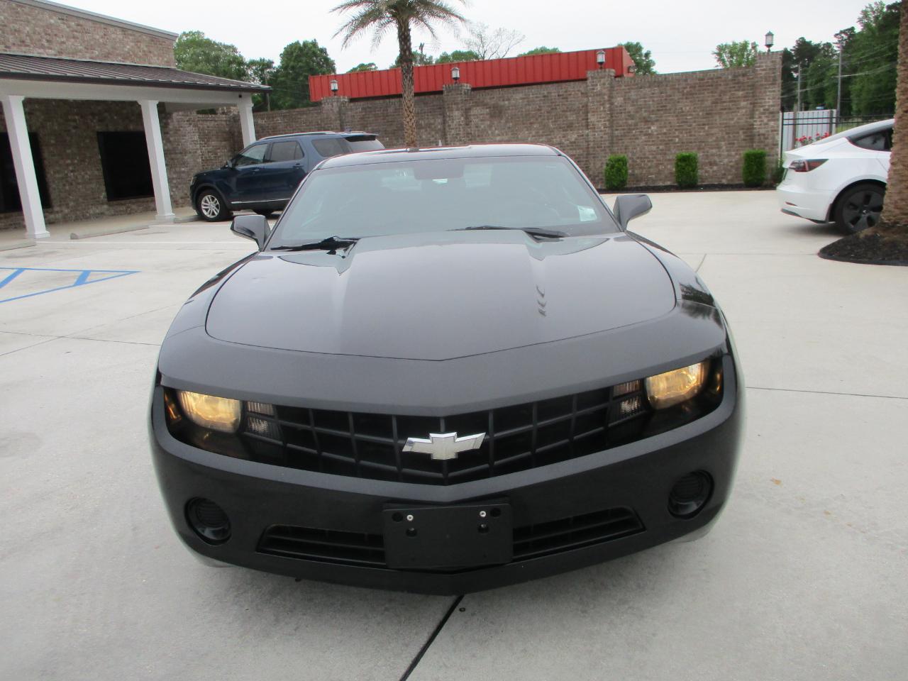 Chevrolet Camaro LS Coupe 2010