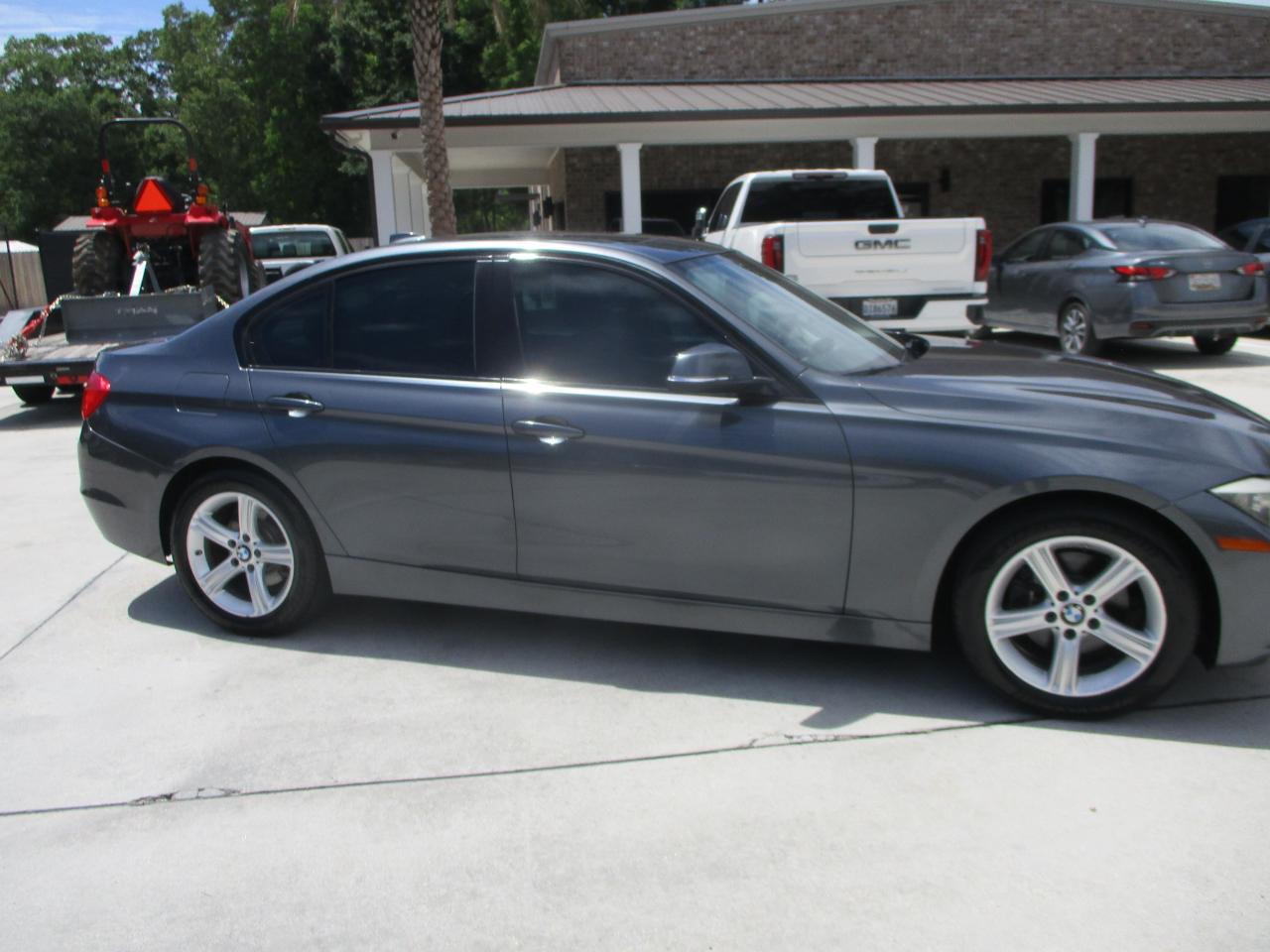 BMW 3-Series 328i Sedan 2014