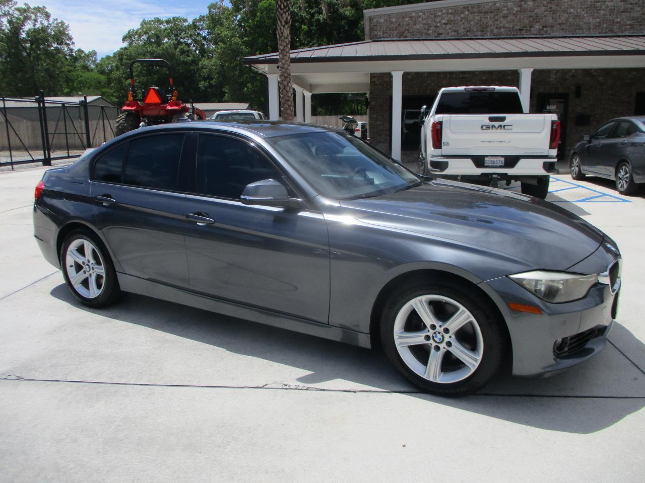 BMW 3-Series 328i Sedan 2014