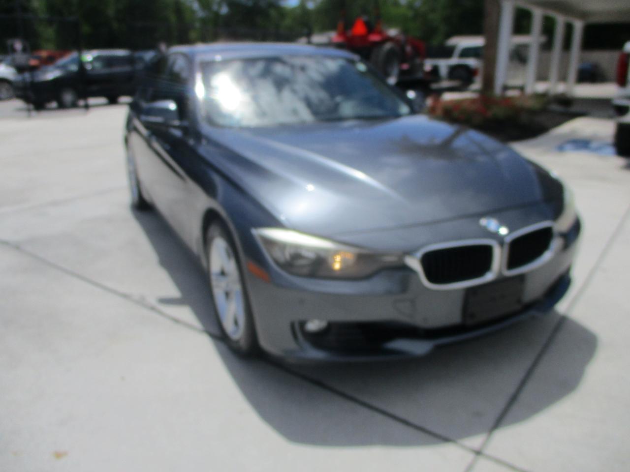 BMW 3-Series 328i Sedan 2014