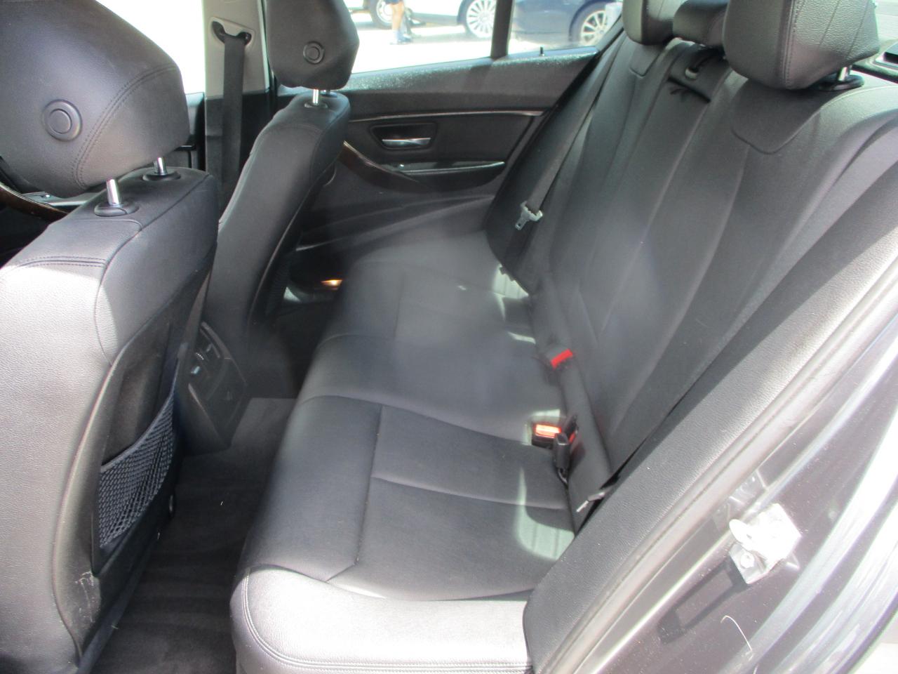 BMW 3-Series 328i Sedan 2014