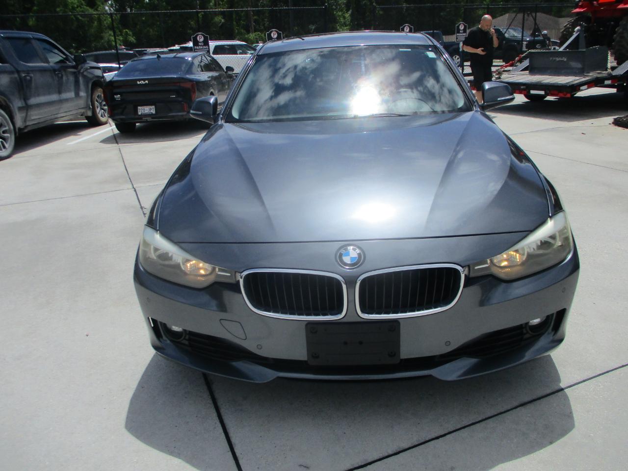 BMW 3-Series 328i Sedan 2014