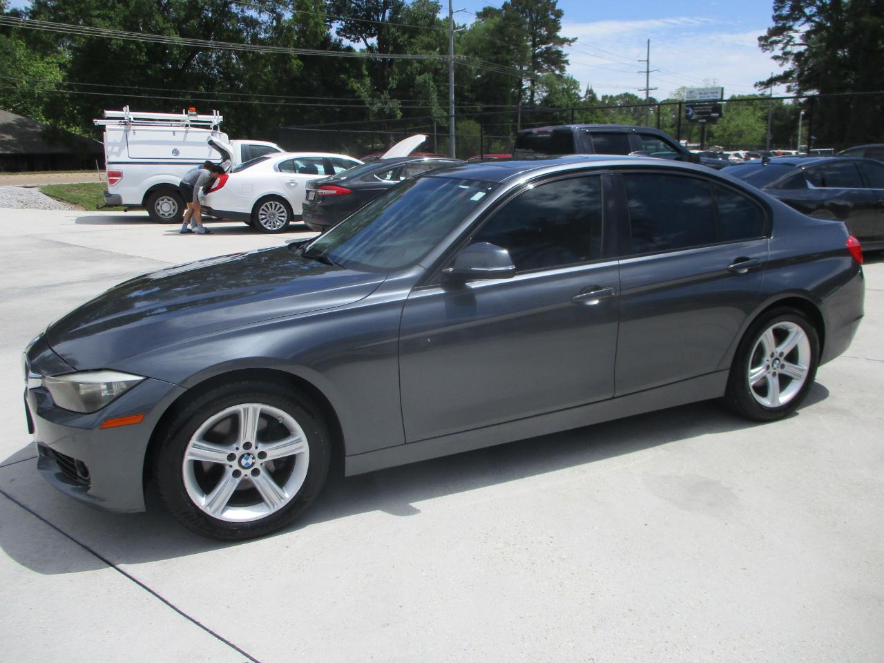 BMW 3-Series 328i Sedan 2014